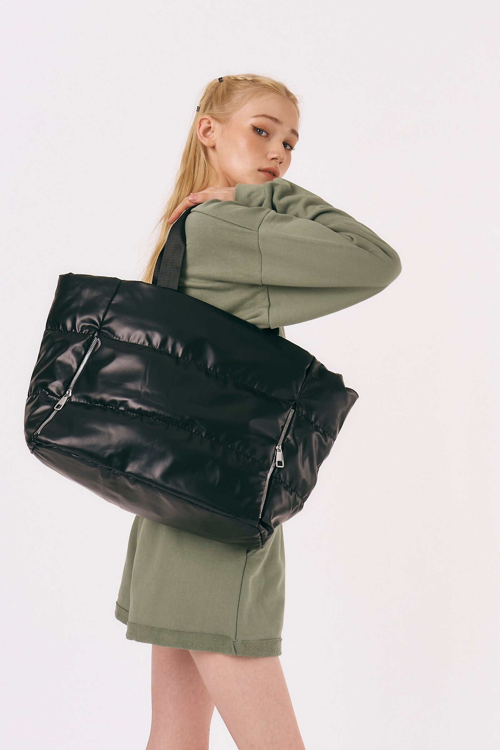 OversizedQuiltedTote_02_ba9d3039-b8b6-40ca-9074-a17452998a5a.jpg Oversized Quilted Tote - Image 1