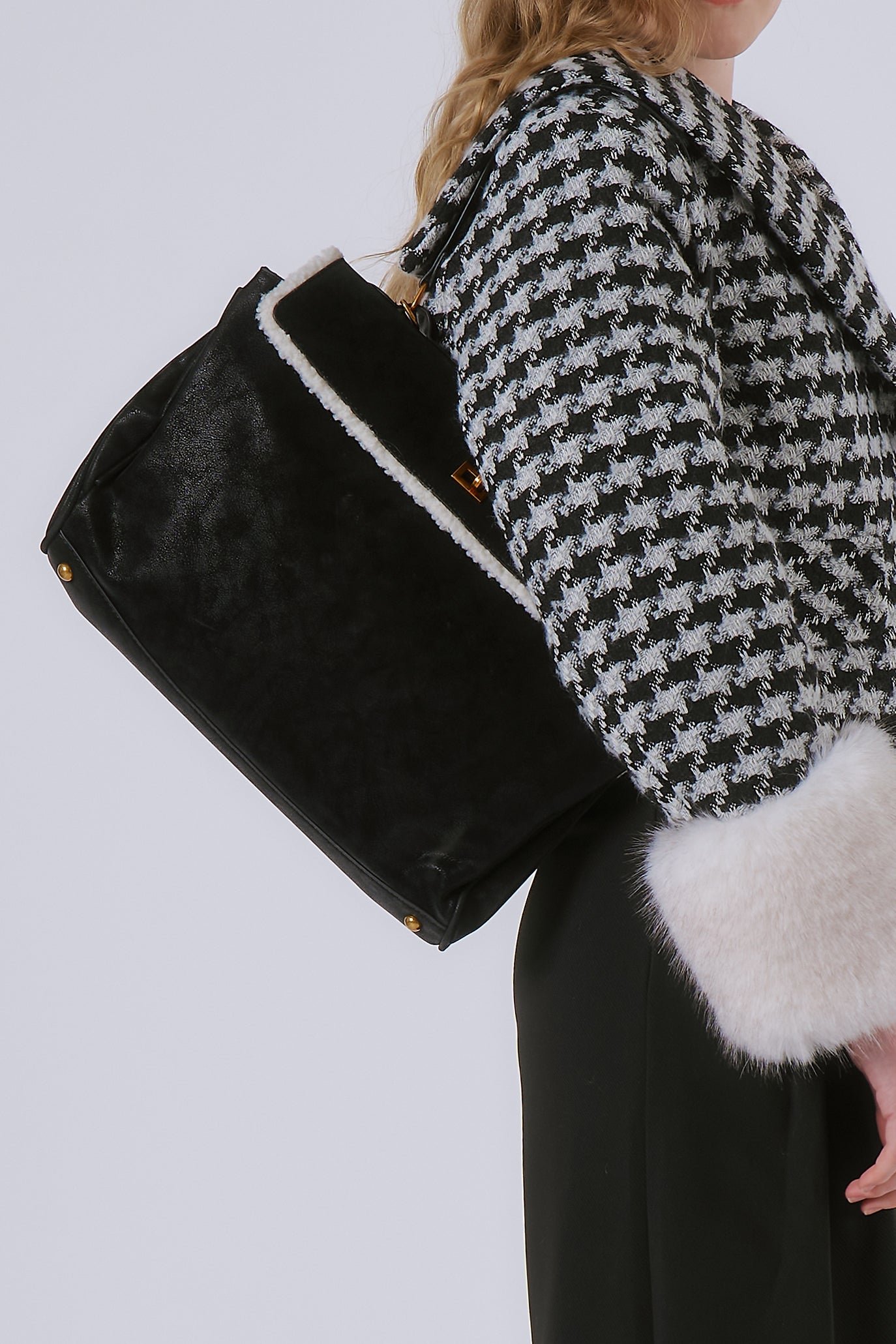 bag03.jpg Fuax Shearling Sherpa bag - Image 1